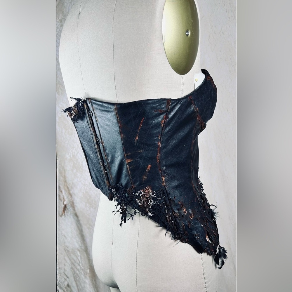 Designer Reconstructed distressed genuine leather corset bustier - Picture 3 of 9